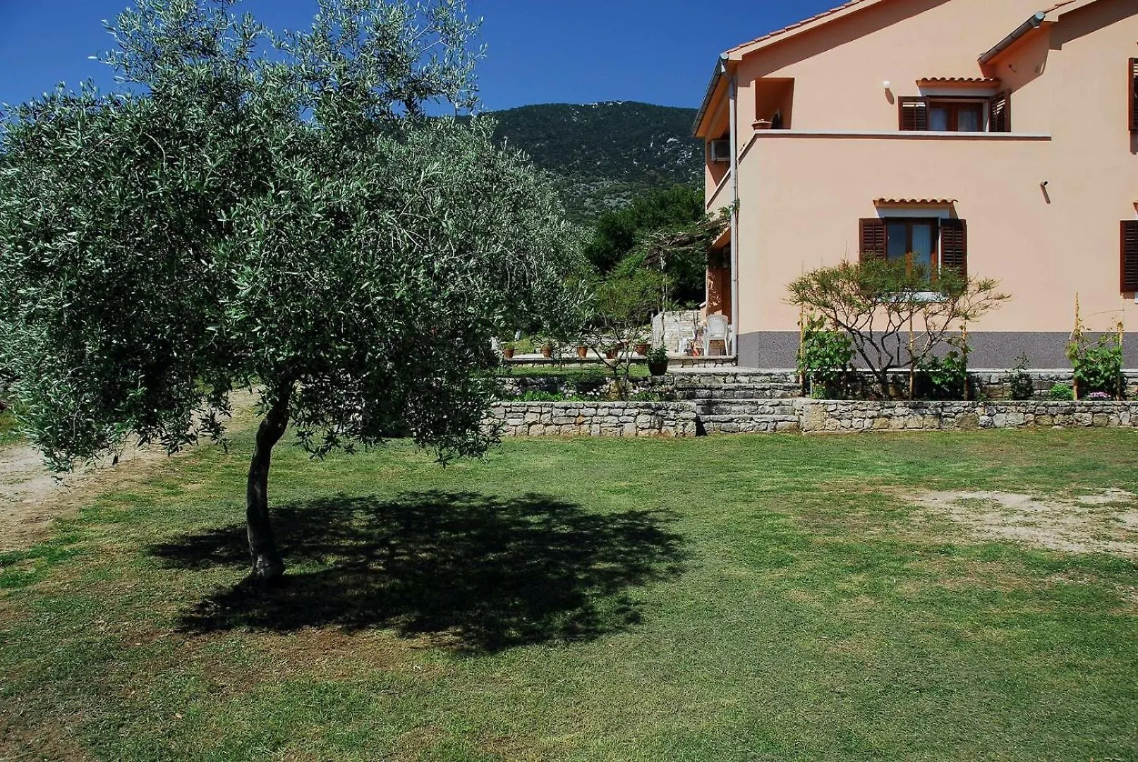 Hotel House Alexandra Nerezine 0*,  Croazia